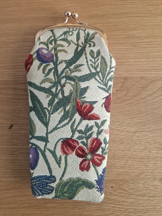 Morning Garden Design - Glasses purse