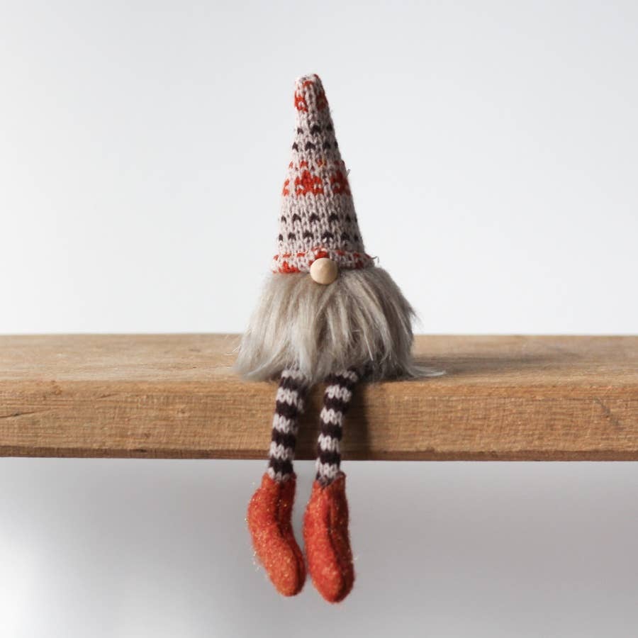 Shelf Sitting Gonk, H19cm
