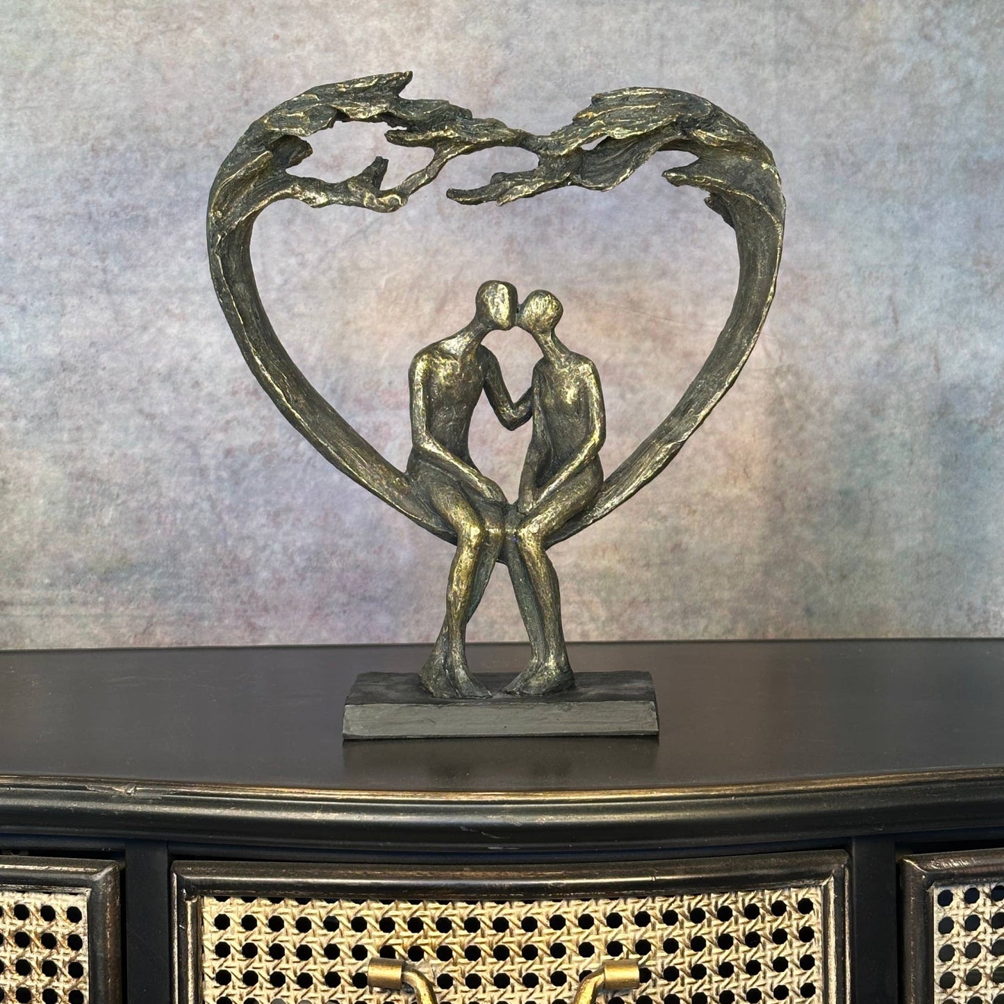 Sitting Couple Under Heart Tree Sculpture H30cm