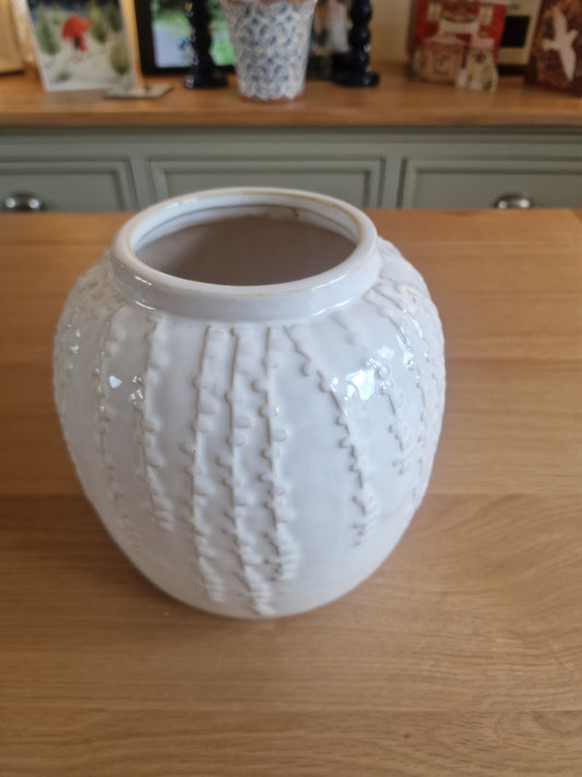 Small Cream Ceramic Ribbed Vase H18cm