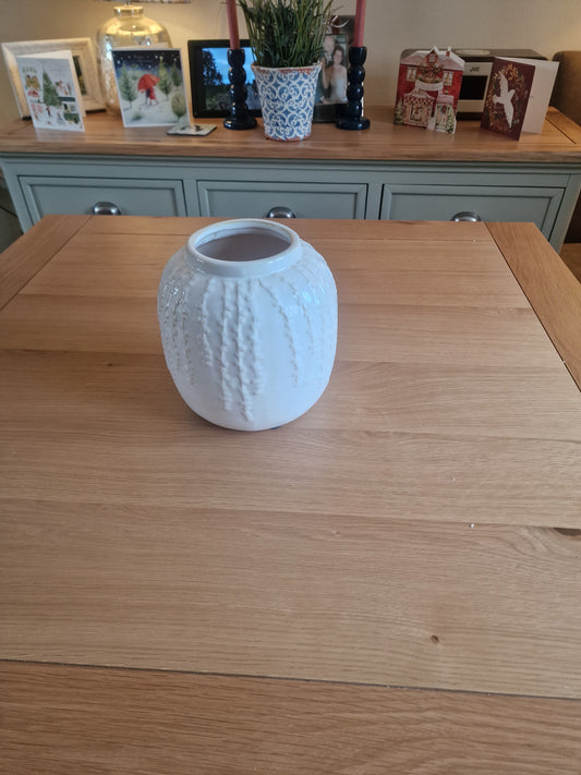 Small Cream Ceramic Ribbed Vase H18cm