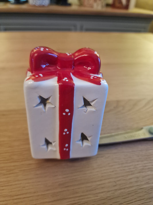 White/Red Ceramic Present With Led H9cm