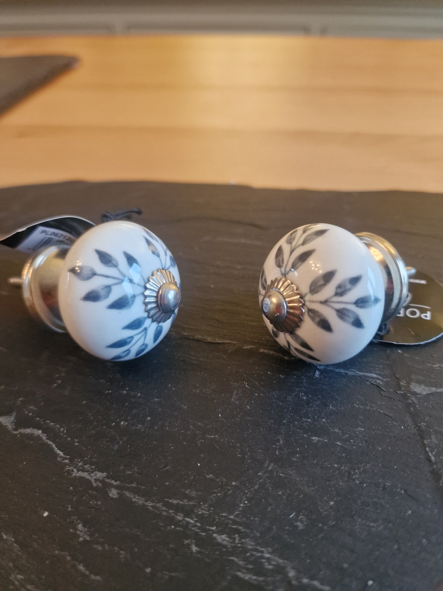 Ceramic Drawer Knobs | Vintage Leaf & Silver Centre | Sold in Pairs