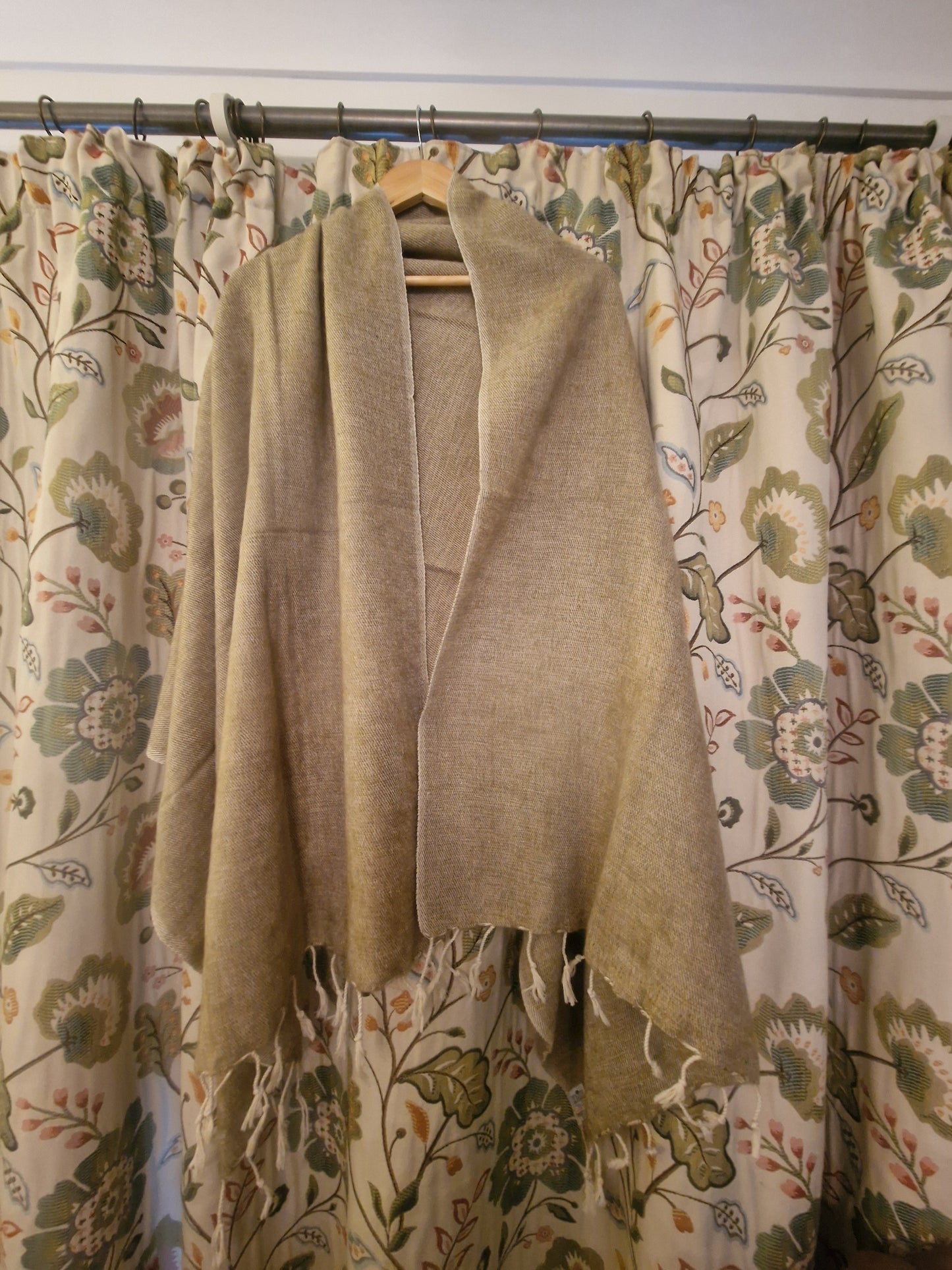 Nepali Yak Shawl - Oatmeal | Ethically Handloomed