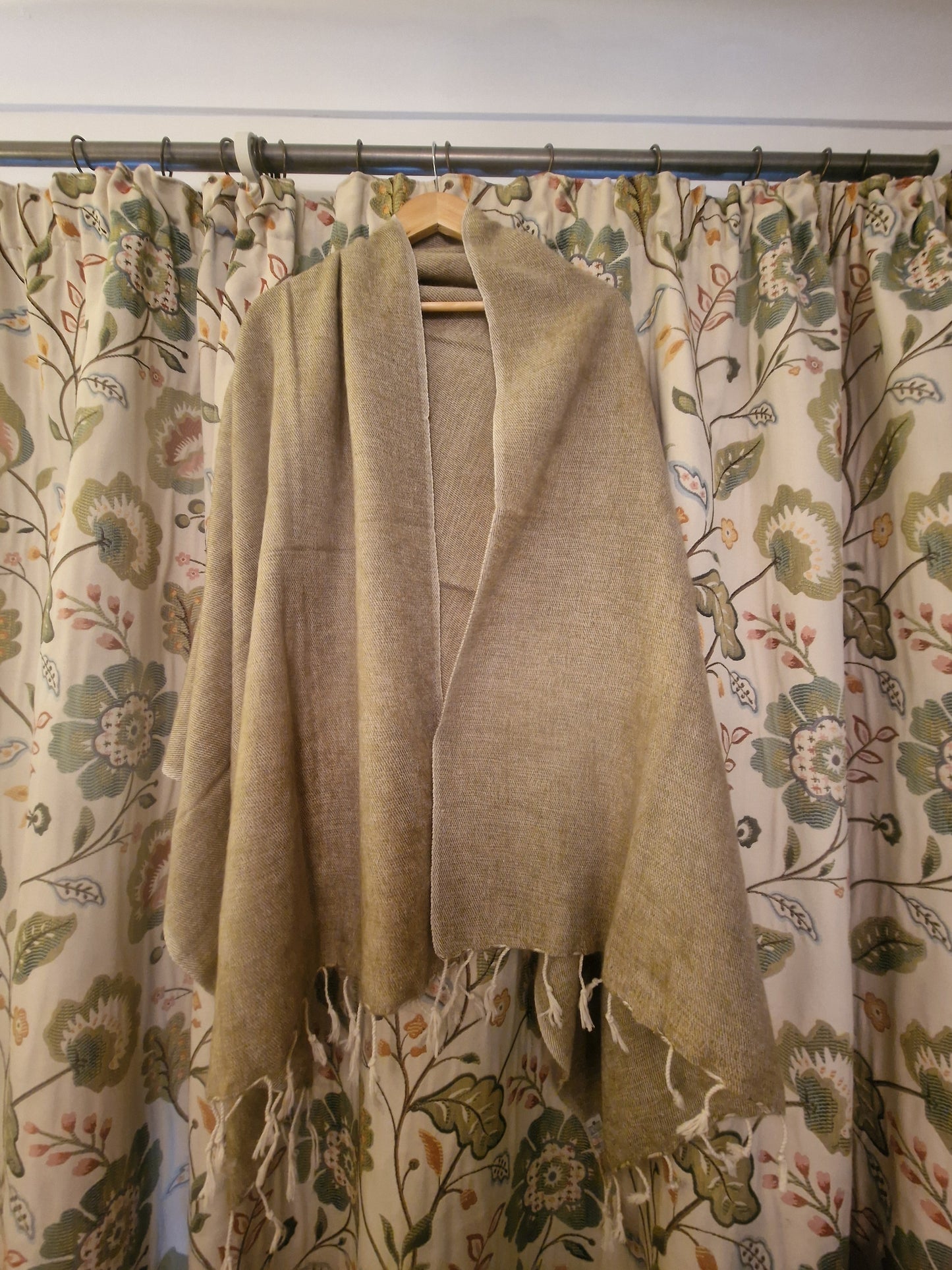 Nepali Yak Shawl - Oatmeal | Ethically Handloomed