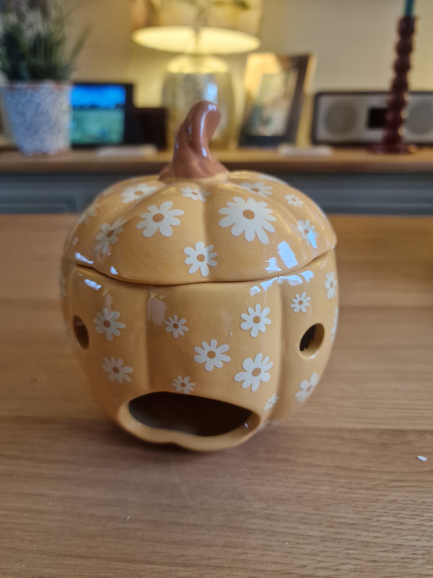 Groovy Floral Pumpkin - Oil Burner H14 cm