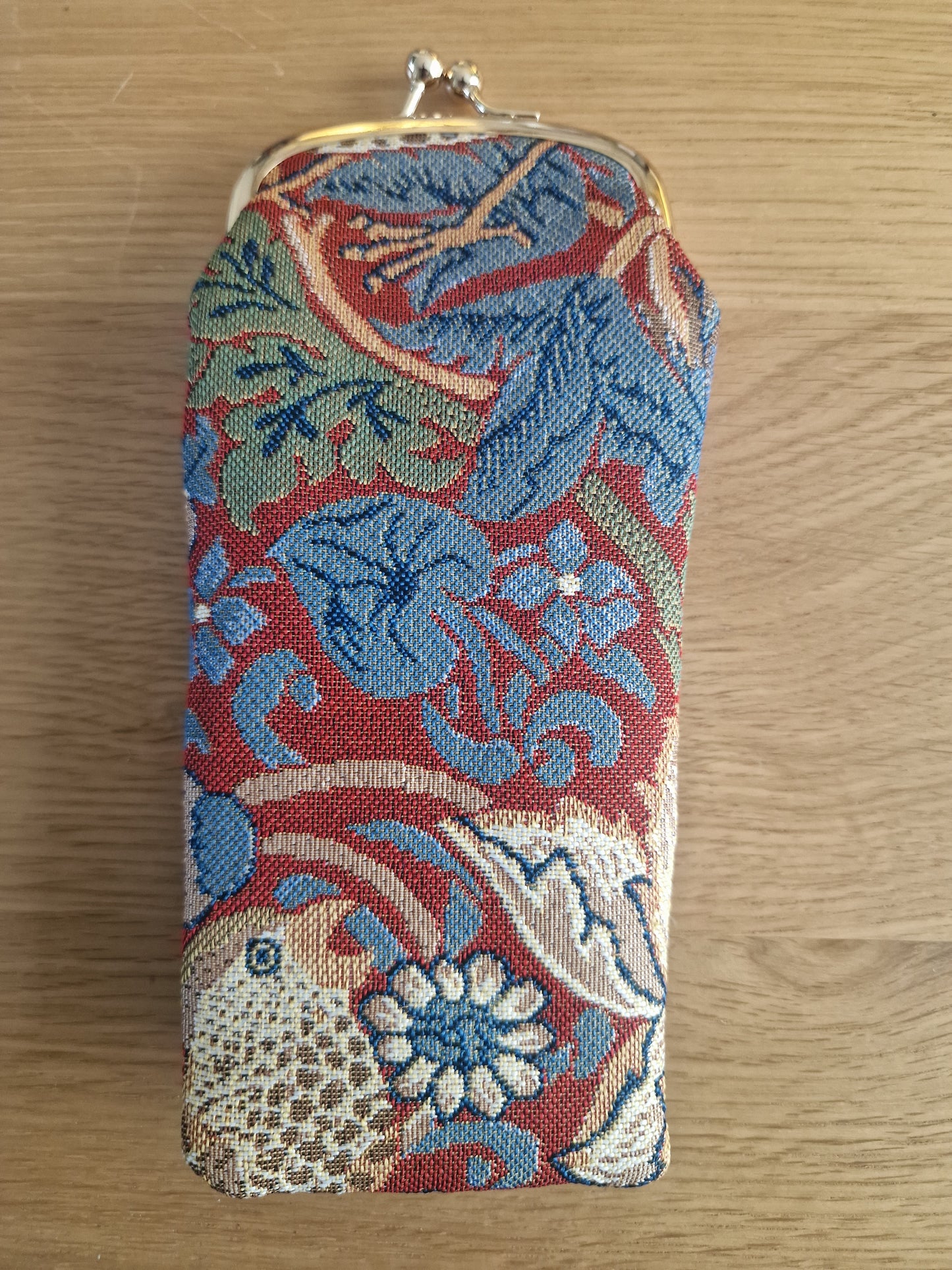 William Morris Strawberry Thief Red Design - Glasses purse