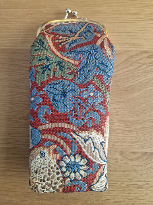 William Morris Strawberry Thief Red Design - Glasses purse