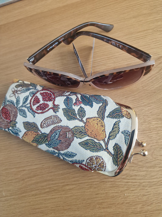 William Morris Pomegranate & Lemon Design - Glasses Purse