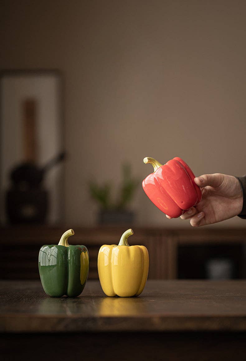Pepper Shaped Ceramic Storage Container | Gohobi